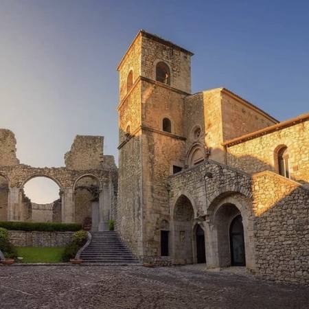 S. ANGELO DEI LOMBARDI - L’abbazia del Goleto